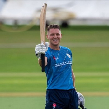 Tom Wood Biography